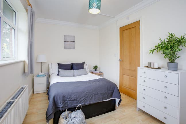 😁🏡En Suite Room in Grand Modern Home😁🏡 Main Photo
