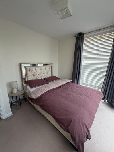 Double Room, near City Centre - short stays accept Main Photo