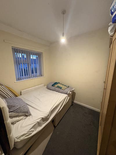 Single room to rent  Main Photo
