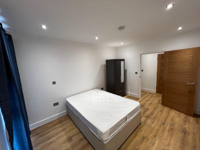 Flat for rent Main Photo