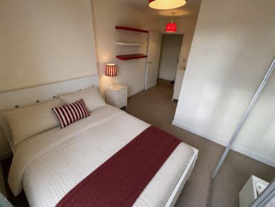 ✨ Bright Double Room Available | Canary Wharf E14  Main Photo