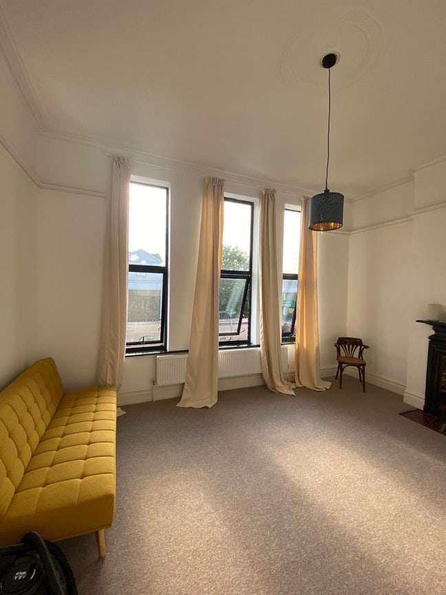 Double Room in Stoke Newington Main Photo