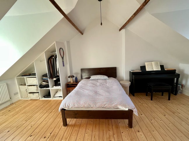 En suite double room to let in Haringey Main Photo