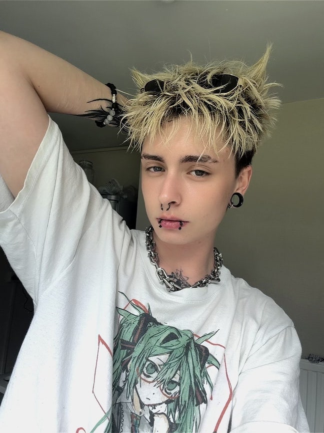 Looking for someone who’s clean and tidy li... Main Photo