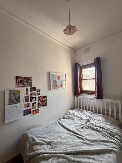 Cosy Room in a Lovely Flat, Great Location!  Main Photo