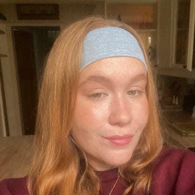 Looking for a room/ buddy up 😊 Main Photo
