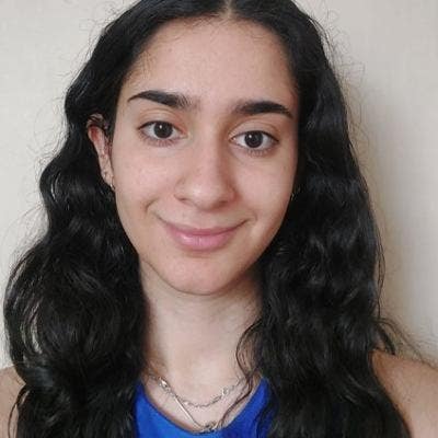 23-year-old professional looking for a room w... Main Photo