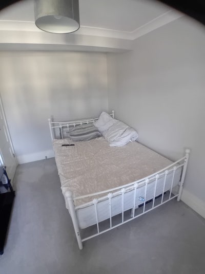 1 double room including bills And internet  Main Photo