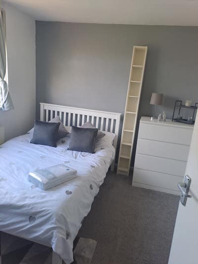  1  double  room  for  female  lodger preferred please.
 Main Photo
