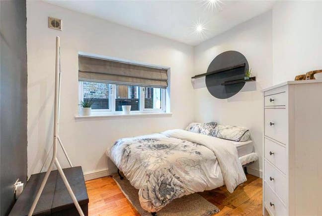 Double Room, Well connected, Solo occupancy 50%  Main Photo