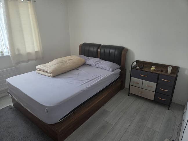 Spacious En-Suite Double Room Bamber Bridge PR5 Main Photo