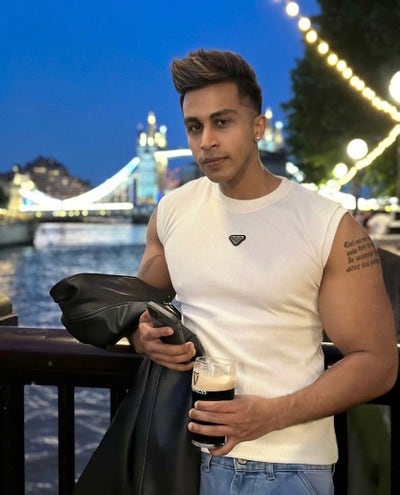 Student Male seeks a single or double room Main Photo