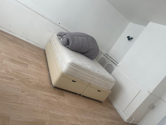 Double bedroom  Main Photo