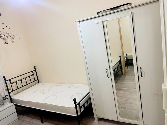 Big Double  Room Main Photo