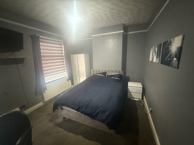 Double bedroom, All Bills Included Main Photo
