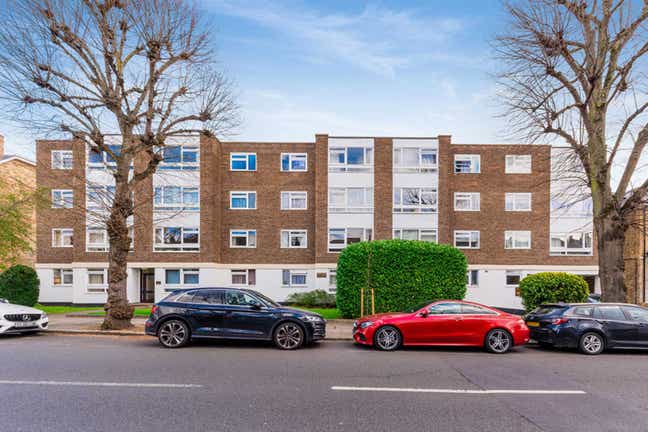 Big studio Ealing Broadway Main Photo