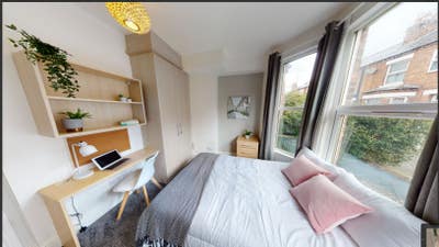 Tenancy Takeover – Student Room Available in Chest Main Photo