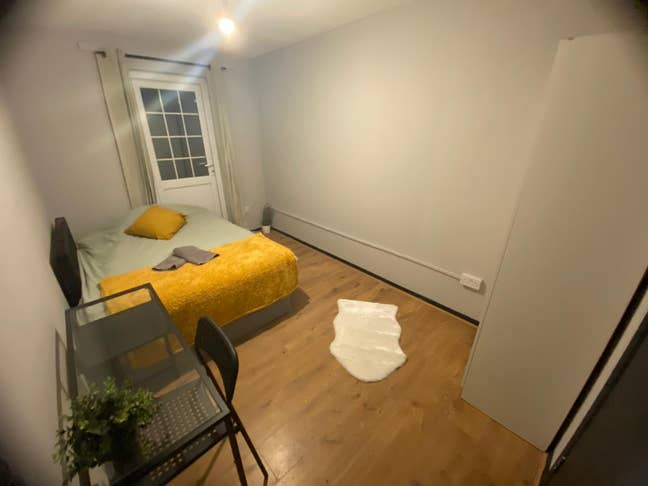 🚇 Double Room in SE5 | All Bills Included | Main Photo