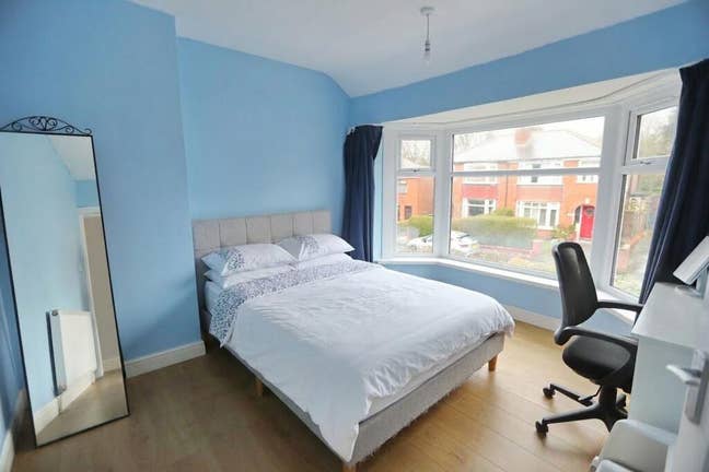 Prestwich Double Room Main Photo