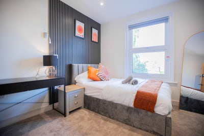 ✨Brand New En Suite Rooms✨ Main Photo