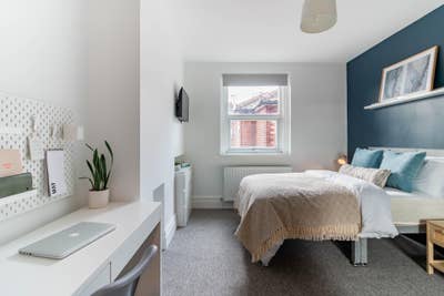 Discover Your Happy Place: Chic Co-Living Main Photo