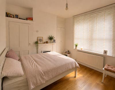 Newly Refurbed House with a Double Room & Garden Main Photo