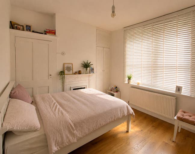 Newly Refurbed House with a Double Room & Garden Main Photo