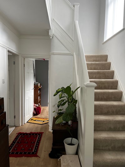 Room available in 3 bed house 🌿🫶 Main Photo