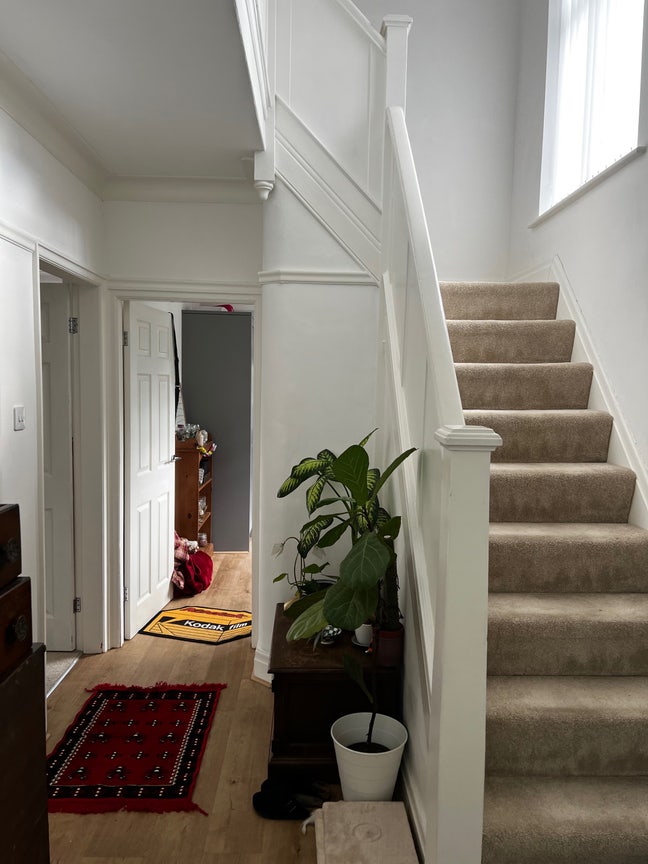 Room available in 3 bed house 🌿🫶 Main Photo