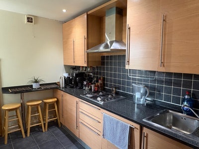 Double room to rent  Main Photo