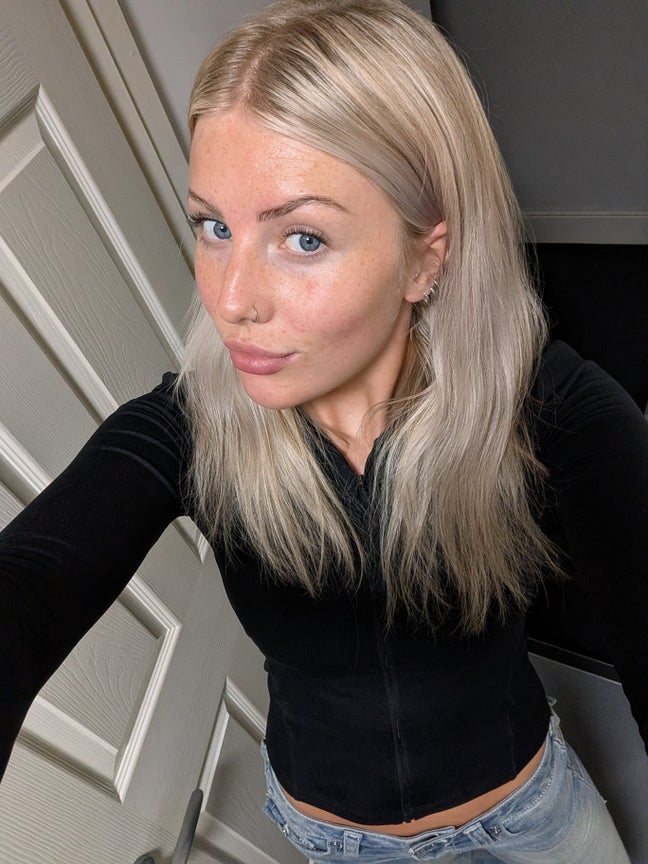 A female in full time uni/work.  Main Photo