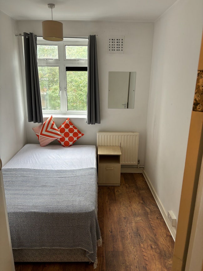 Single room to Let in East Dulwich  Main Photo