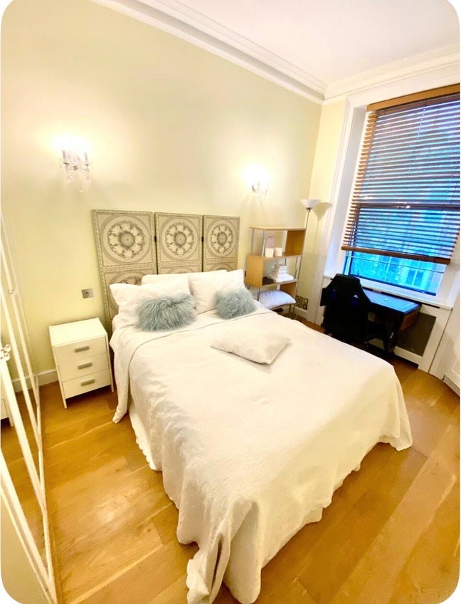 Top Location-Available Now  Main Photo