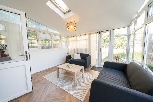 🔥 Double Room in Luxe Garden house SE8 🔥 Main Photo