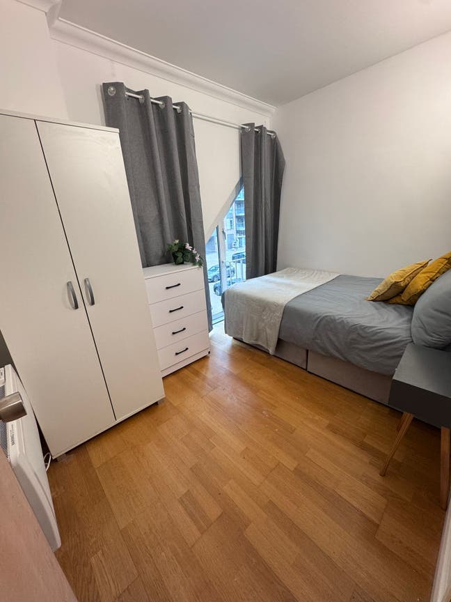 Cozy room - female flatmates Main Photo