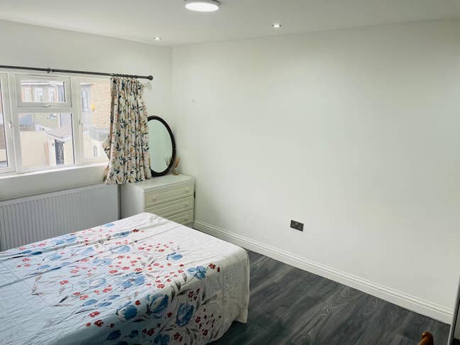 Newly Built King Size Two Double room  Main Photo