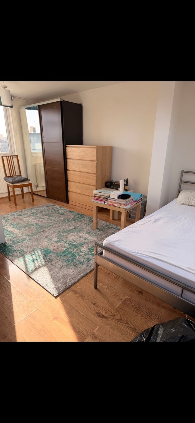 Room/studio  Main Photo