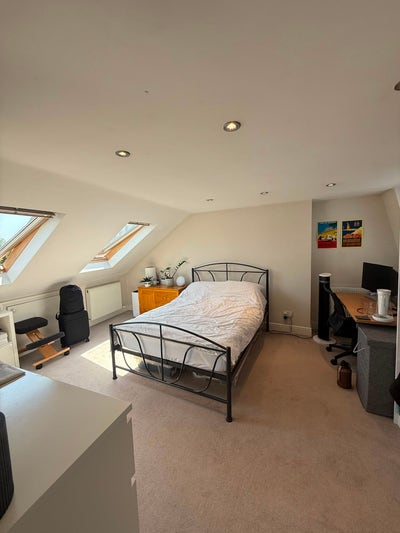 Large double room in Fulham available Main Photo