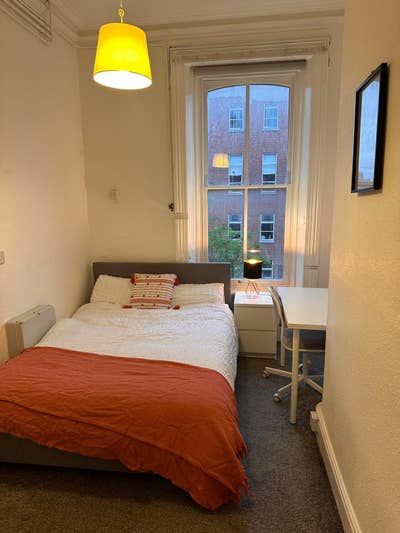 City Centre Double | 2 Min Walk to LGI | Bills Inc Main Photo
