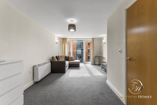 ⭐ Stunning 2-Bed Apartment with Parking | NG1  ⭐ Main Photo