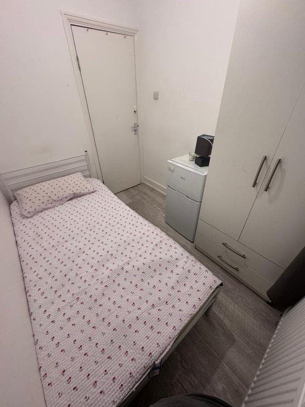 ✨ 🛏️ Single Room to Let in Streatham Main Photo