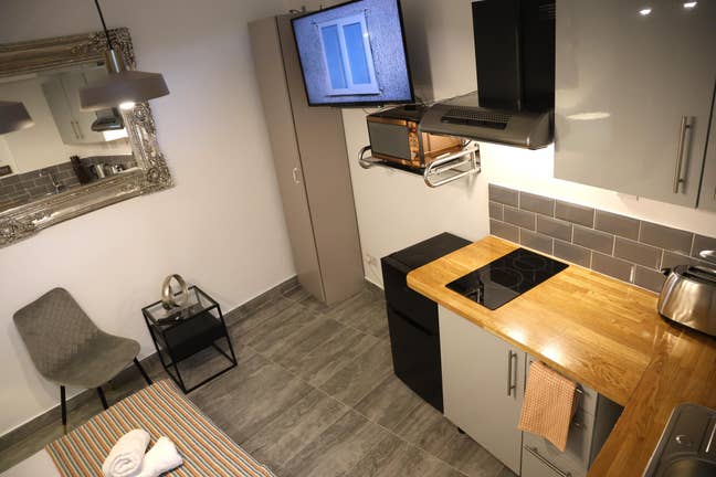 Studio Flat in Heart of Kentish Town Bills All Inc Main Photo