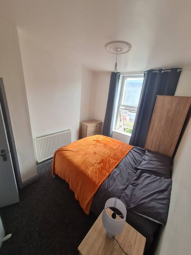 Luxury rooms | All bills included | Great location Main Photo