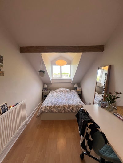 Double bedroom in West Didsbury flatshare Main Photo
