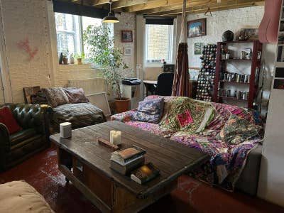 Room in Hackney Wick warehouse  Main Photo