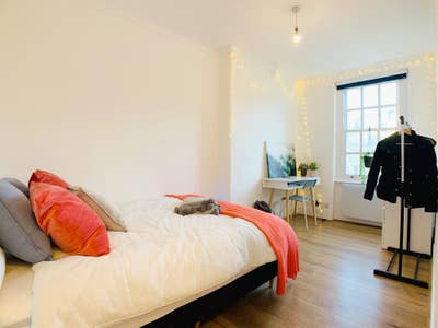 🚀 3 Beautiful Rooms@London's Hottest Postcodes 🚀 Main Photo