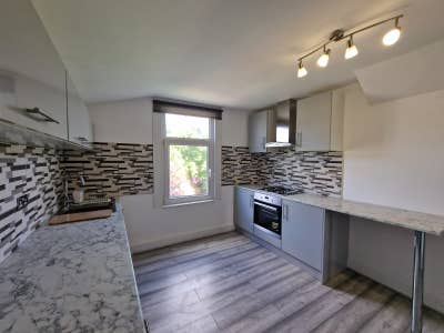 1 Bed Flat to Rent in Leytonstone  Main Photo