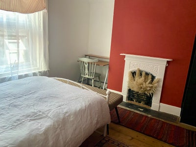 Spacious Double Room – Central Eastbourne  Main Photo
