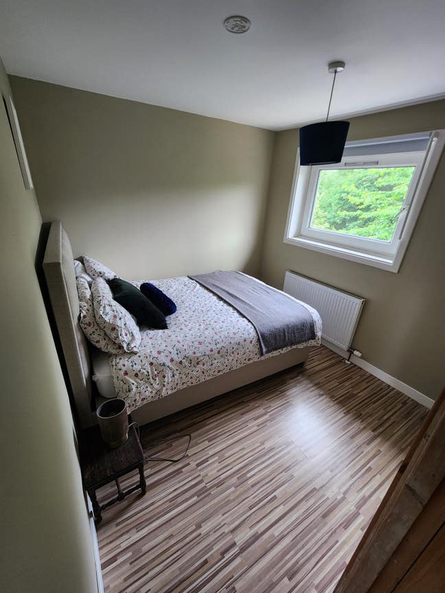 Small Double Room Main Photo