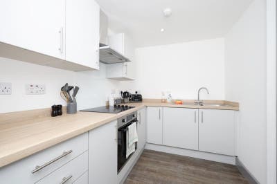 *Convenient 1-Bed Flatshare near Carlisle Train St Main Photo